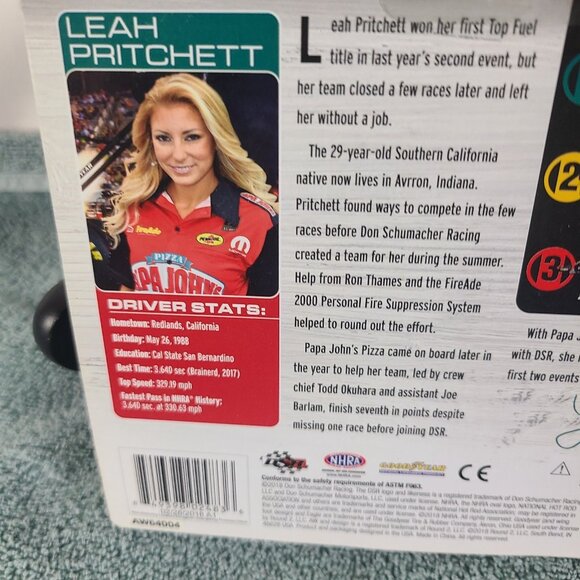1/64 Auto World Leah Pritchett 2017‎ Papa Johns Top Fuel Dragster - Picture 6 of 10